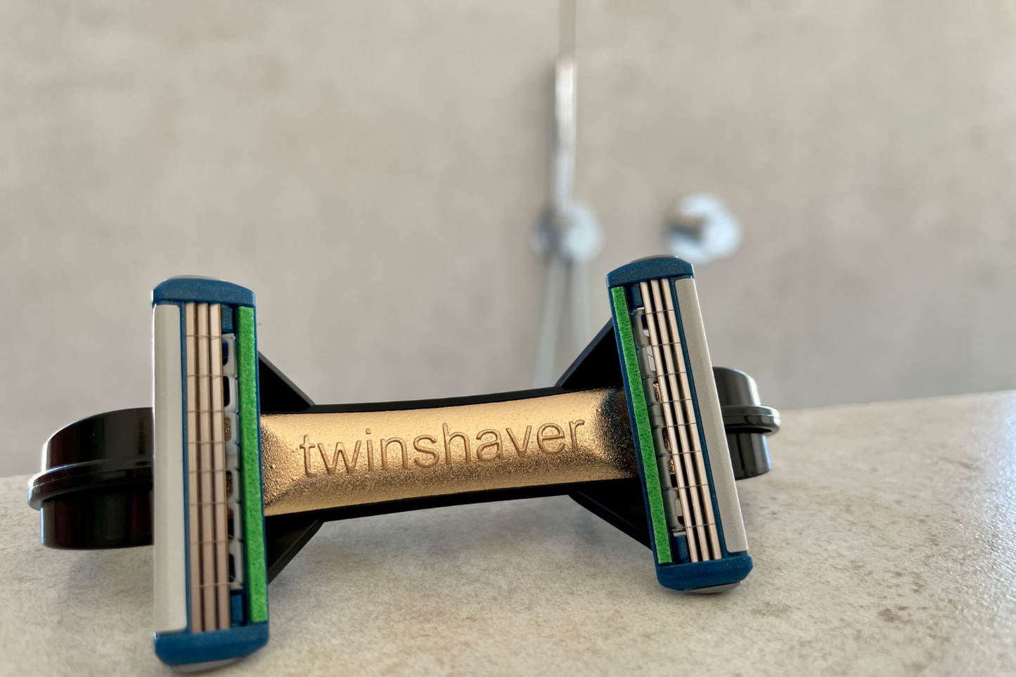 Twinshaver – Das Original – Inklusive 4 Ersatzklingen