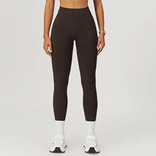 Gerippte Elevate Leggings | mit mittlerem Bund und formendem Schnitt